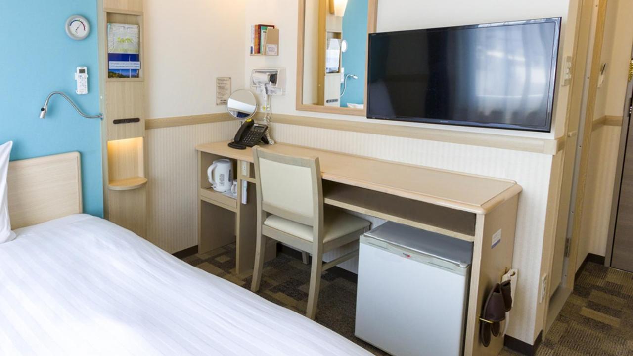 Toyoko Inn Osaka Kyobashi Sakuranomiya Bagian luar foto